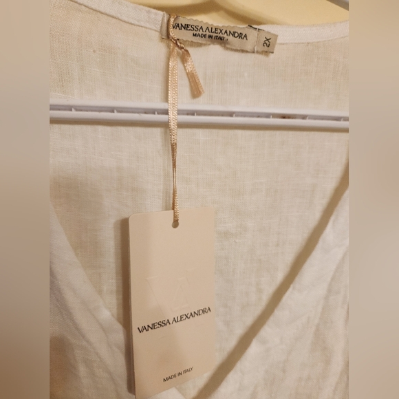Vanessa Alexandra linen cover up nwt - Picture 3 of 6